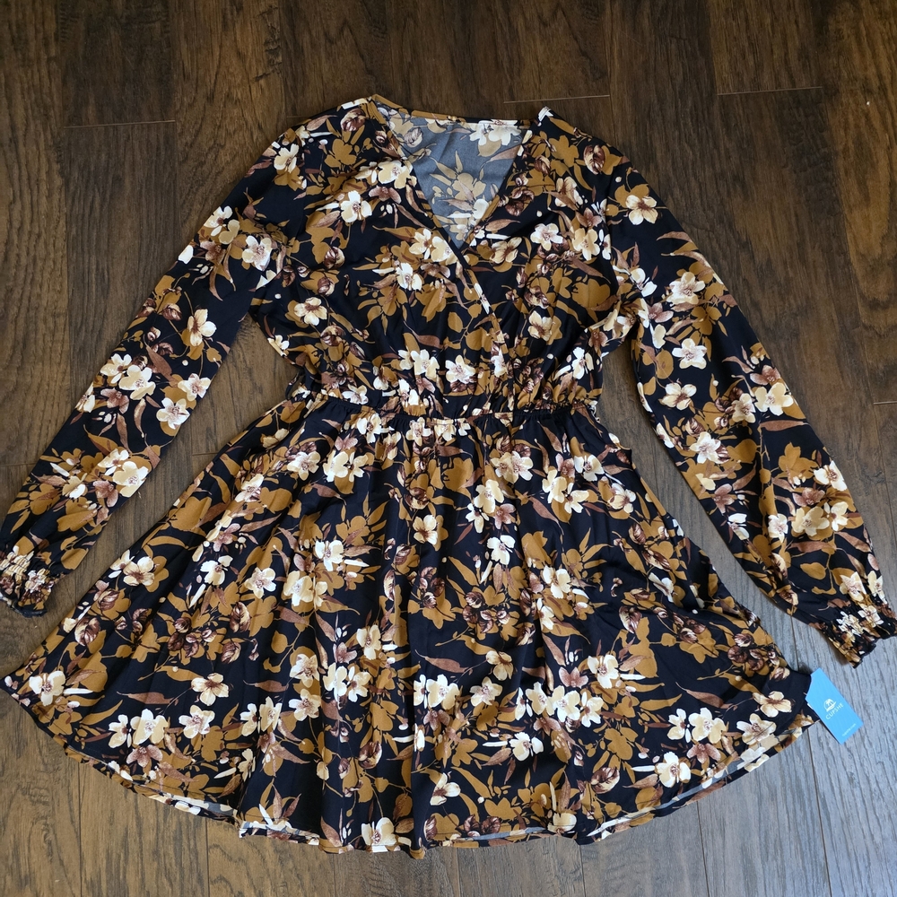 WILA Floral Dress - Black and Brown